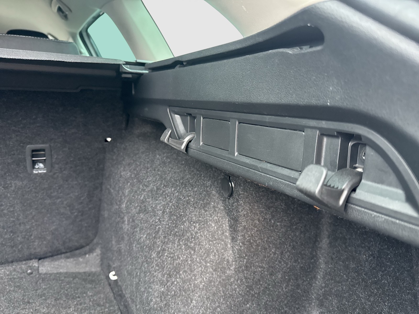 Skoda Octavia Combi 1.5 ACC NAVICOLUMBUS SITZHEIZUNG