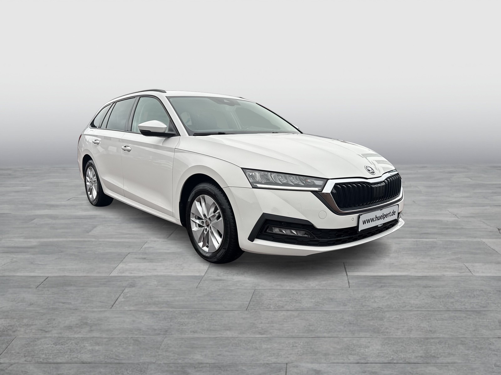 Skoda Octavia Combi 1.5 ACC NAVICOLUMBUS SITZHEIZUNG