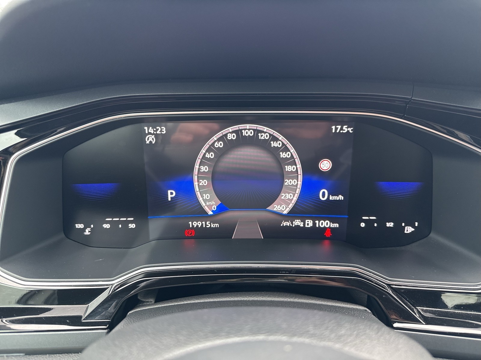 Volkswagen Taigo 1.0 R-LINE LM17 MATRIX CARPLAY SITZHEIZUNG