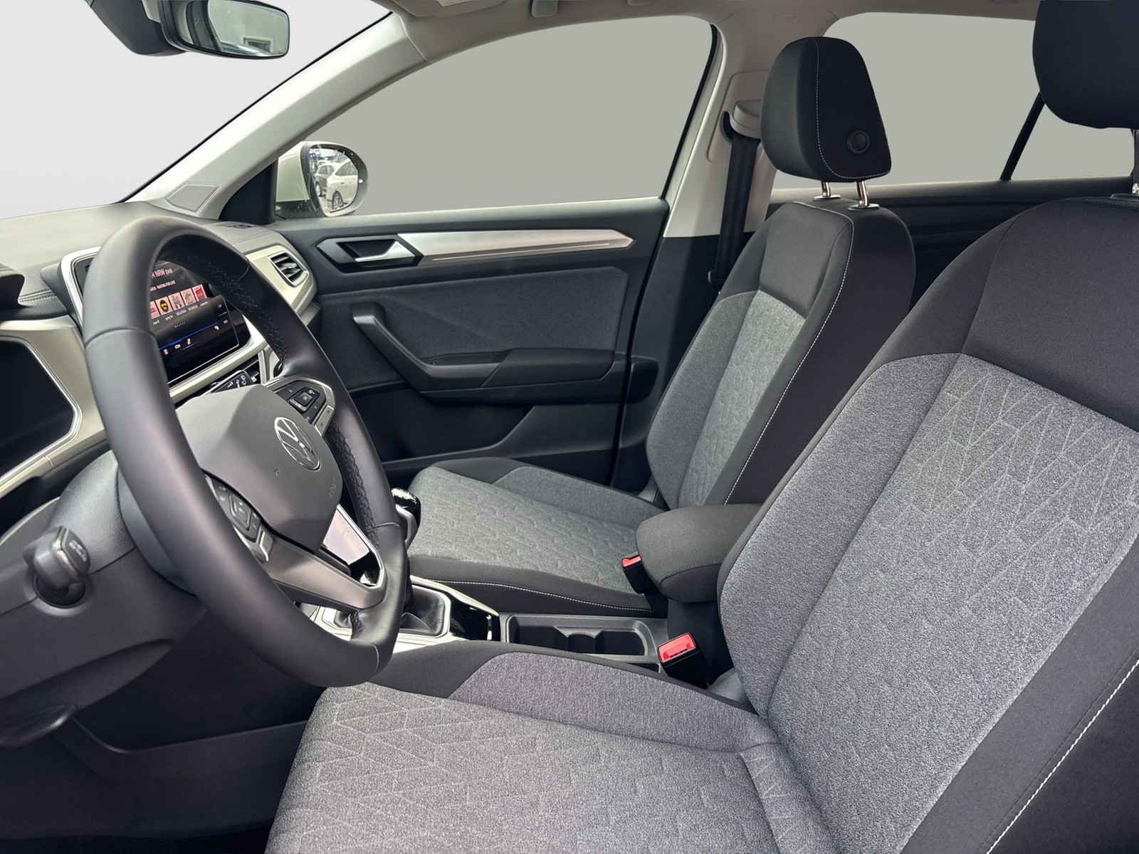 Volkswagen T-Roc 1.0 MOVE ACC CARPLAY SITZHEIZUNG LED DAB+