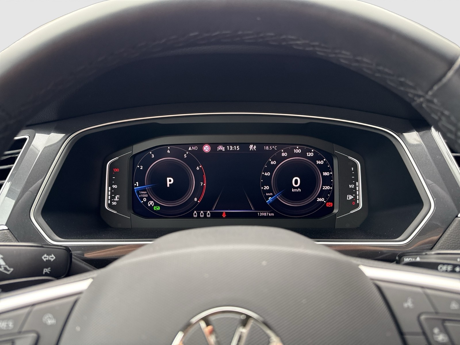 Volkswagen Tiguan Allspace 2.0 LIFE 4X4 CAM ACC LM18 HEADUP