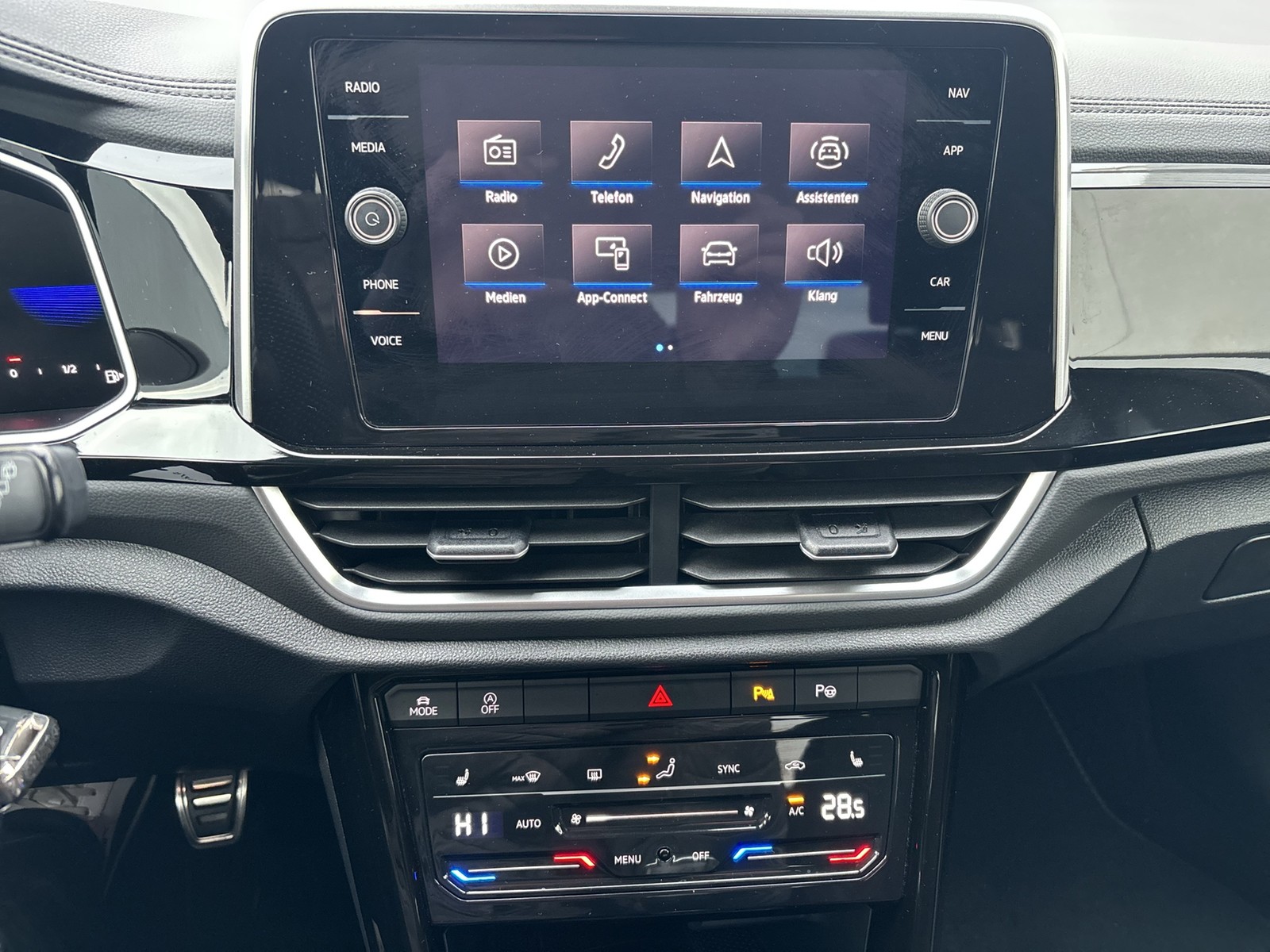 Volkswagen T-Roc 1.0 R-LINE CAM ACC NAVI LM17 LED+ CARPLAY
