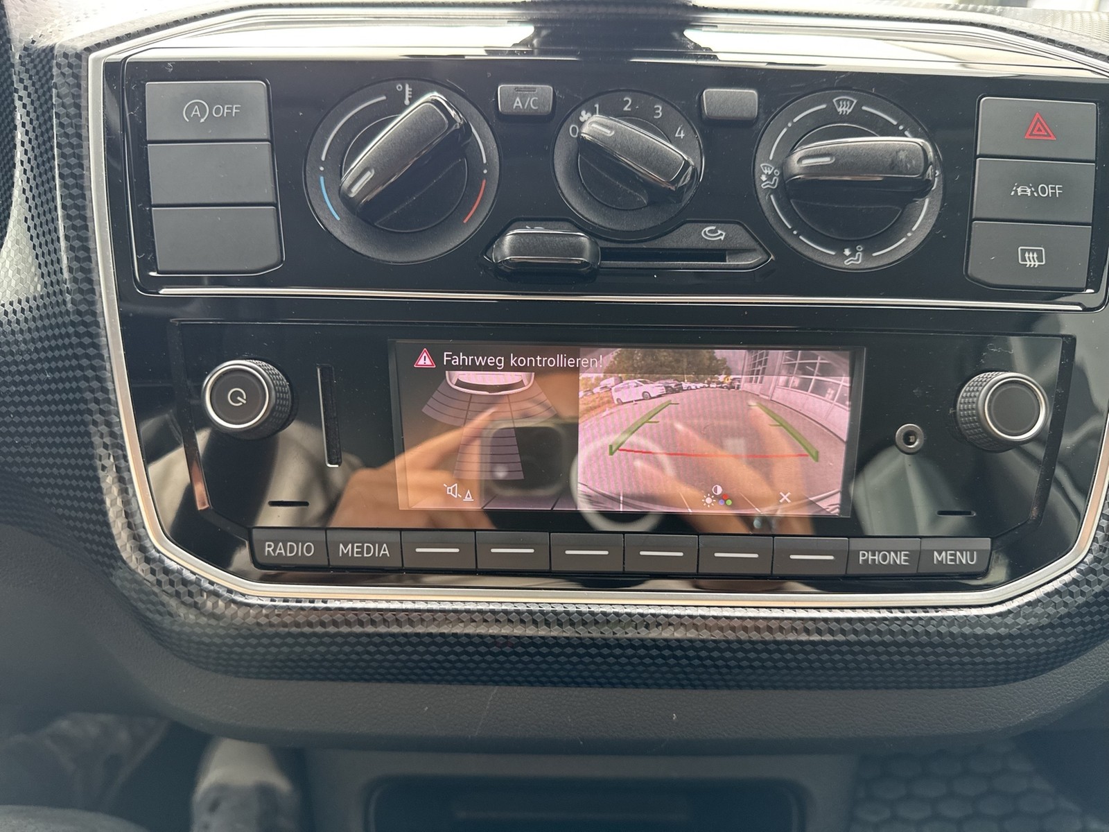 Volkswagen up! 1.0 4TÜREN KAMERA TEMPOMAT EINPARKHILFE