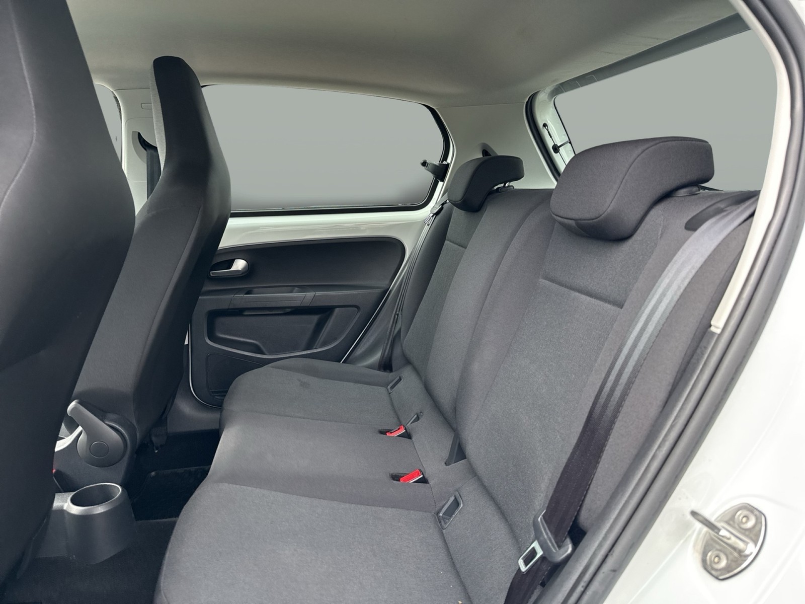 Volkswagen up! 1.0 4TÜREN KAMERA TEMPOMAT EINPARKHILFE