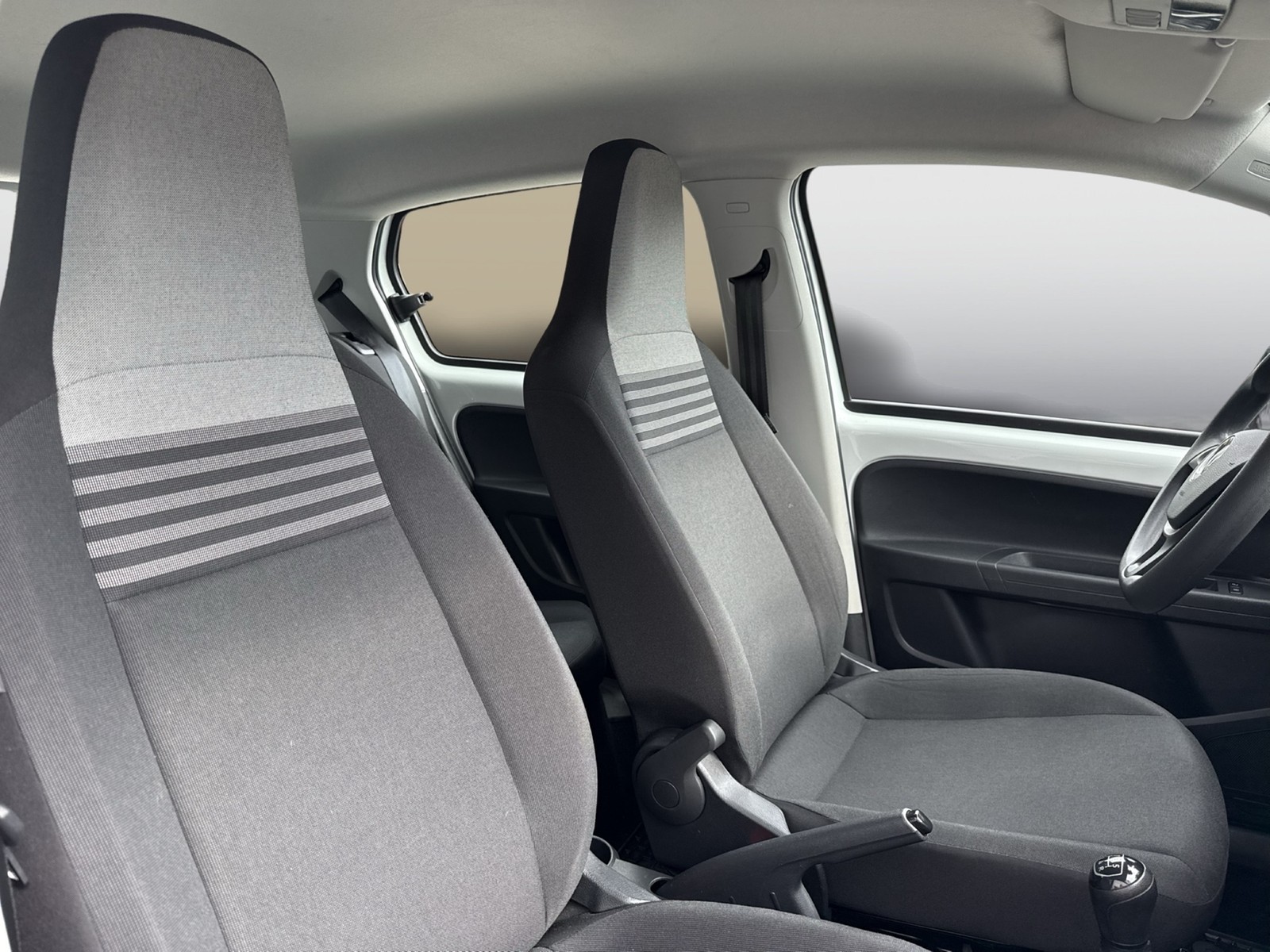 Volkswagen up! 1.0 4TÜREN KAMERA TEMPOMAT EINPARKHILFE