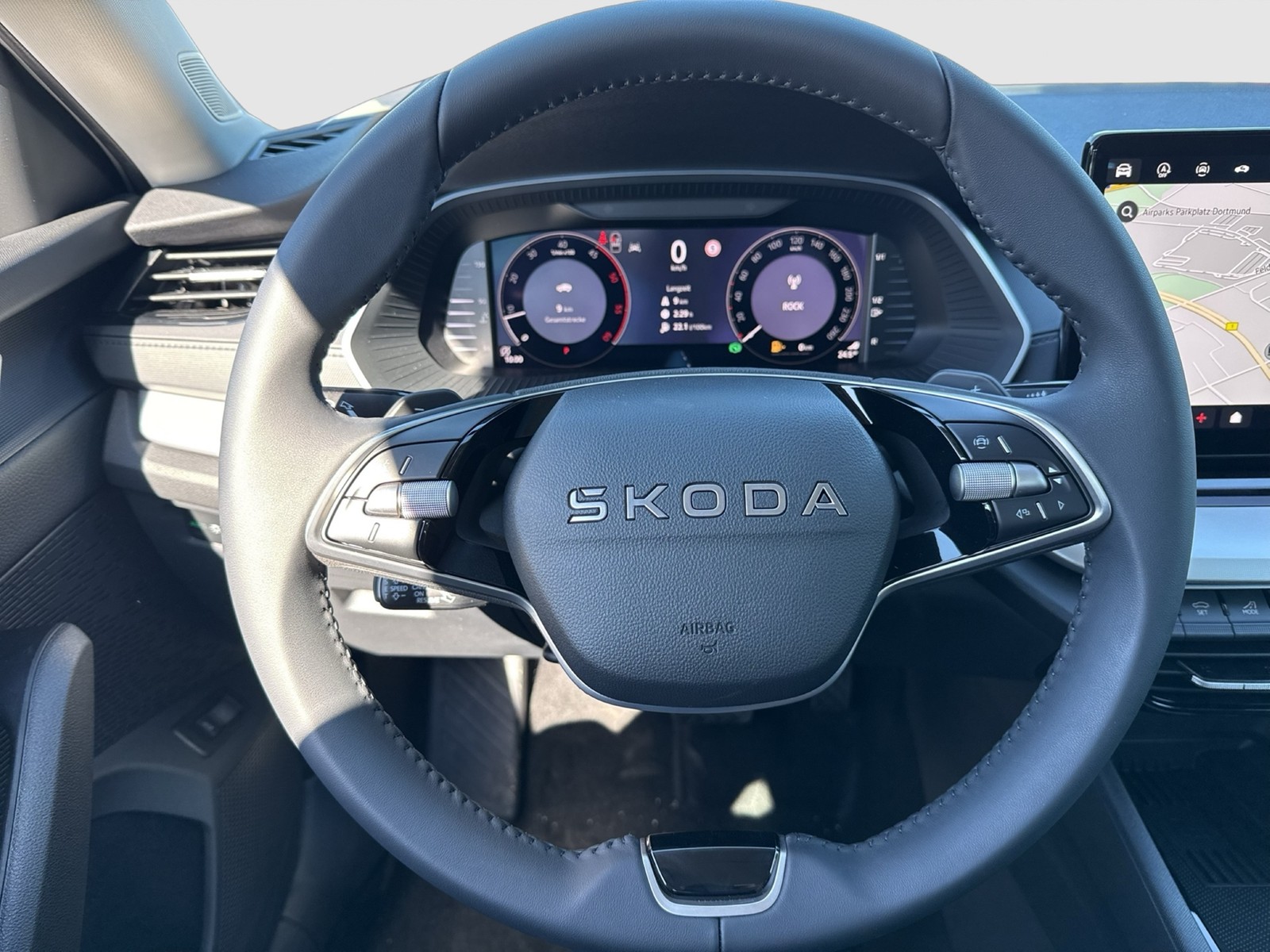 Skoda Octavia Combi 2.0 SELECTION AHK CAM ACC E-KLAPPE