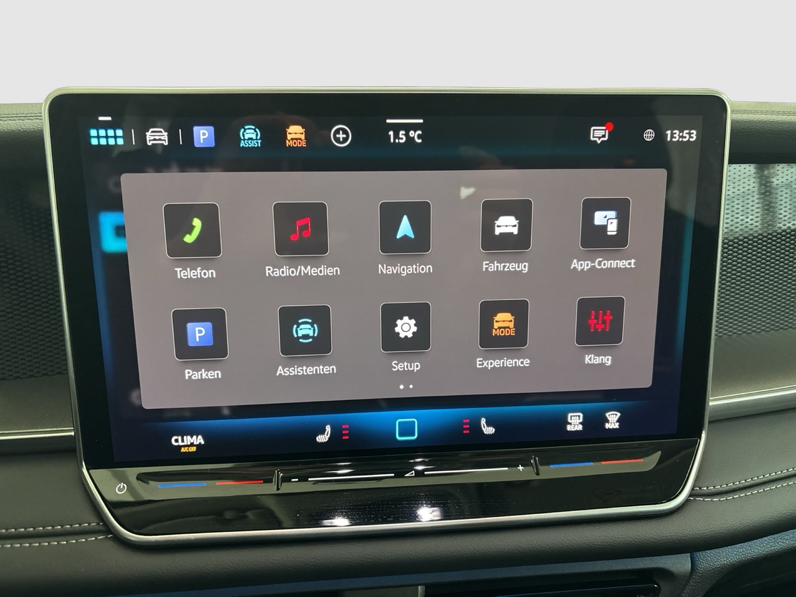 Volkswagen Tayron 1.5 eTSI LIFE AHK CAM ACC LM18 NAVI