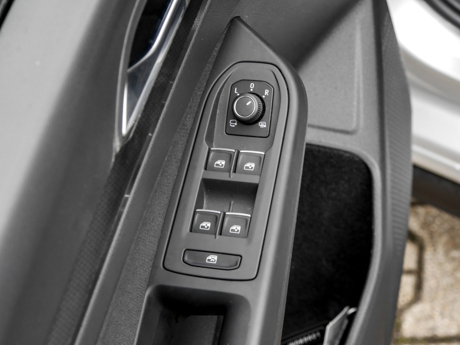 Volkswagen Golf VIII 2.0 GTI CAM ACC NAVI LM17 SITZHEIZUNG