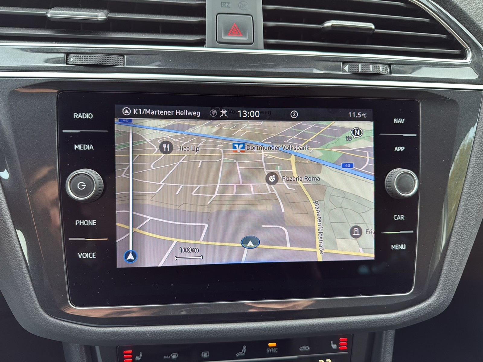 Volkswagen Tiguan 2.0 ELEGANCE CAM ACC LM19 NAVI SITZHEIZ.