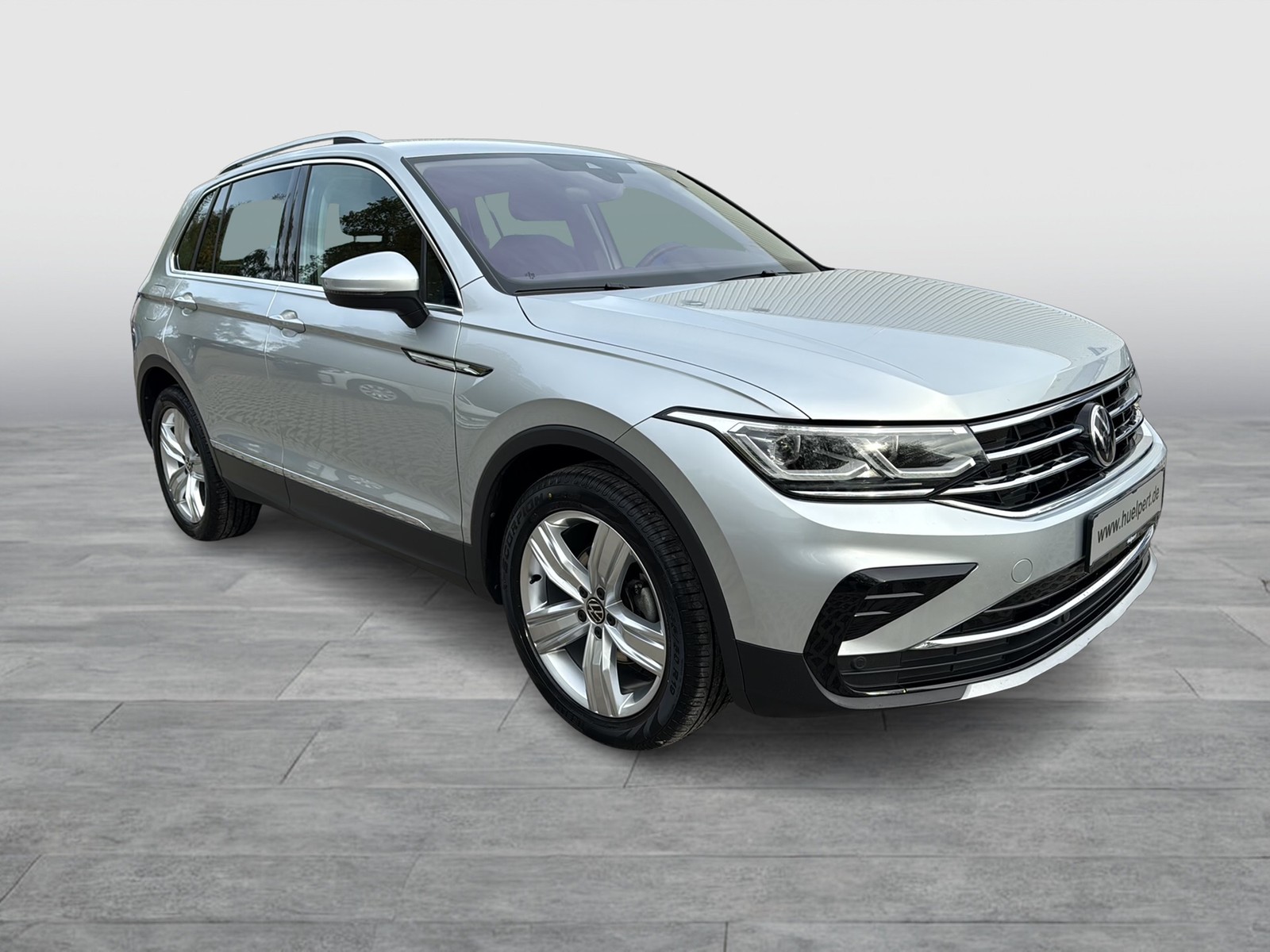 Volkswagen Tiguan 2.0 ELEGANCE CAM ACC LM19 NAVI SITZHEIZ.