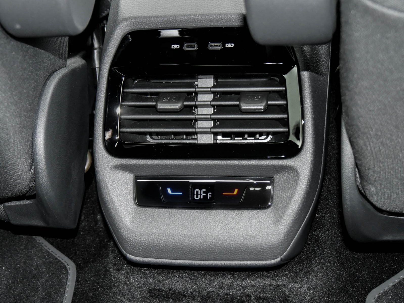 Volkswagen ID.5 GTX 4X4 WÄRMEPUMPE CAM ACC LM20 NAVI SITZHZ