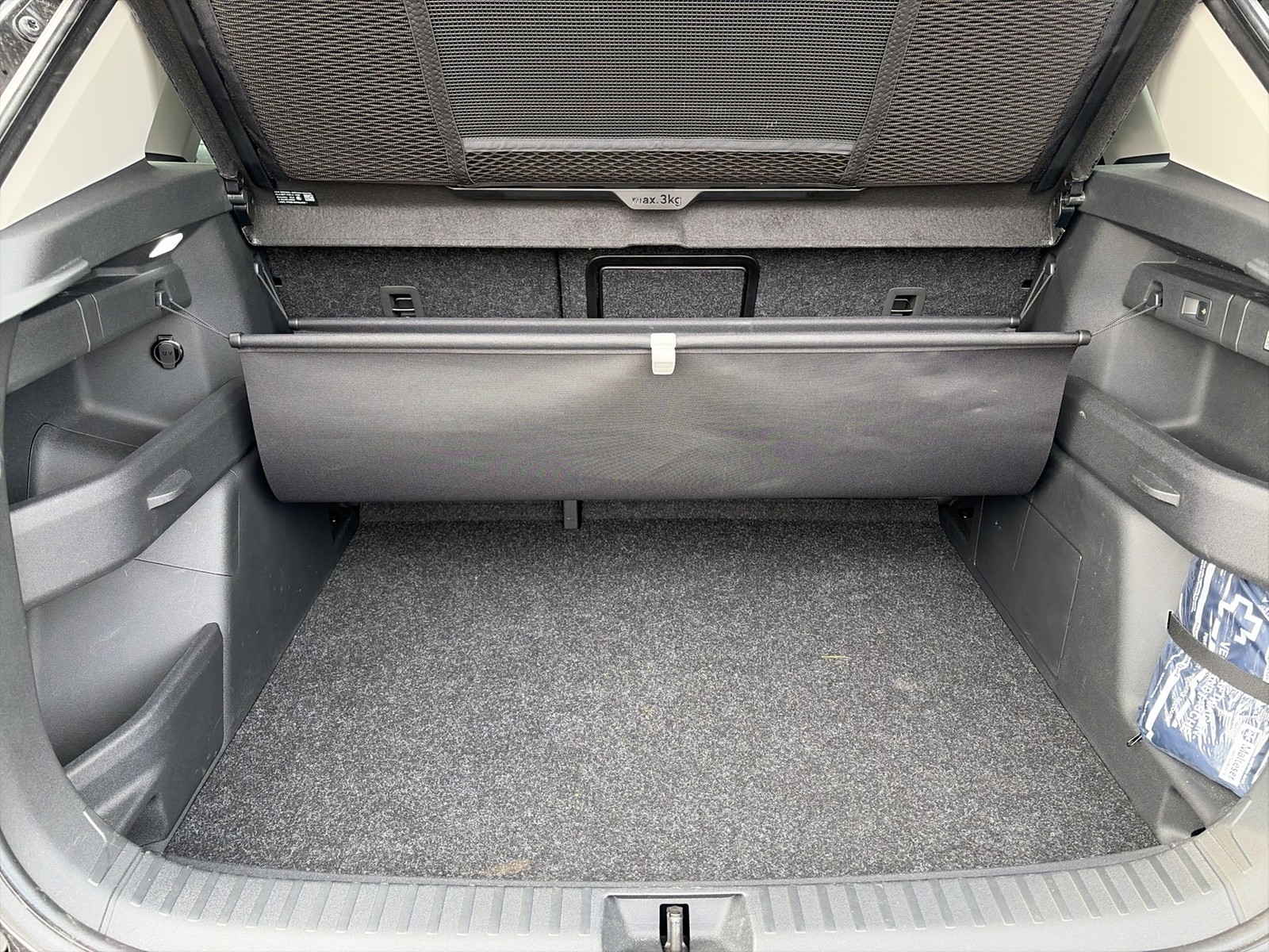 Skoda Elroq 85 LOFT WÄRMEPUMPE AHK CAM ACC LM20 MATRIX