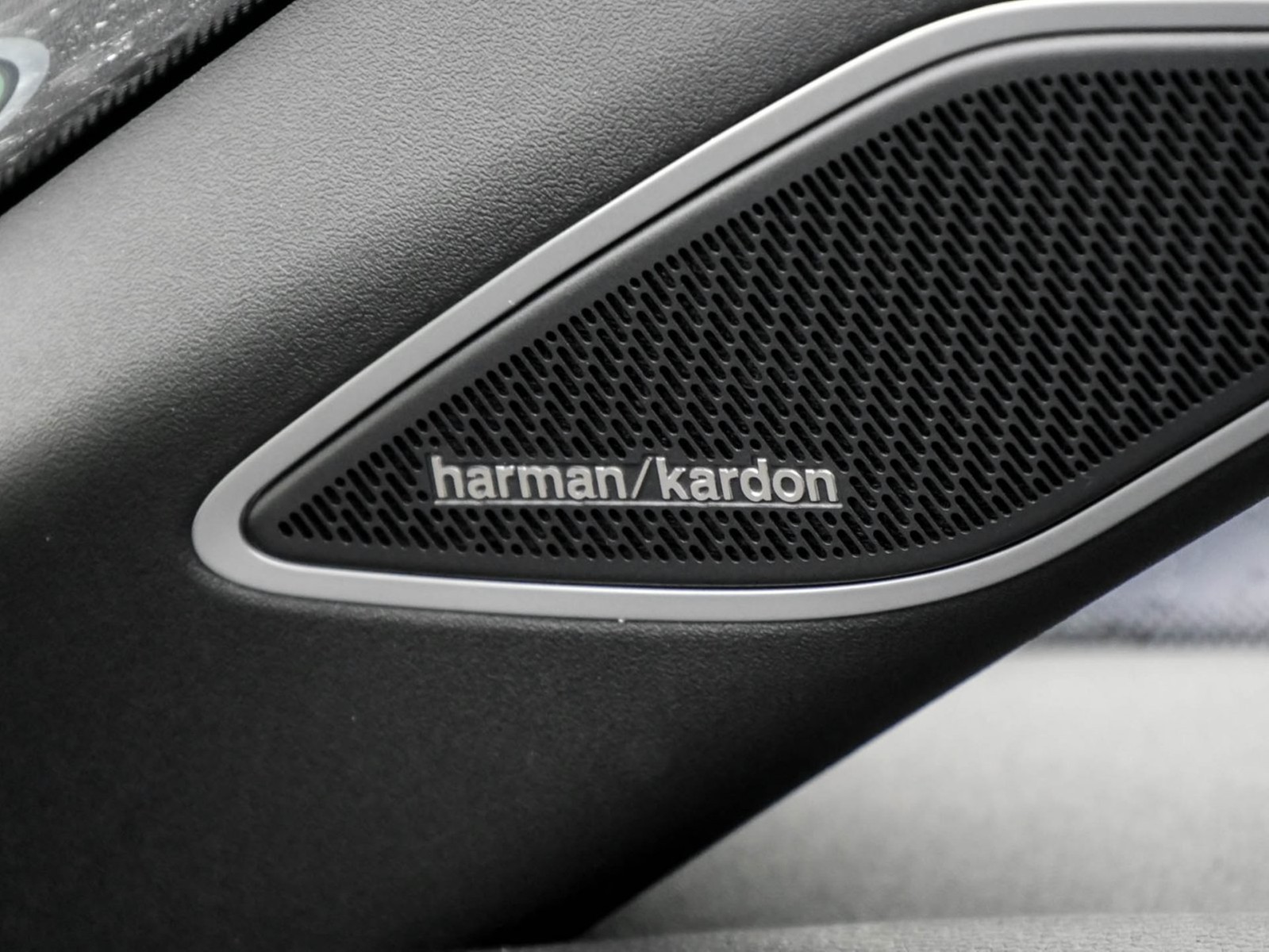 Volkswagen ID.3 GTX PERFORMANCE WÄRMEPUMPE PANO 360CAM LM20