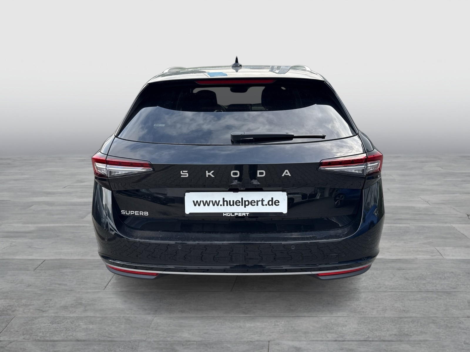 Skoda Superb Combi 2.0 L&K LEDER PANO CANTON AHK CAM