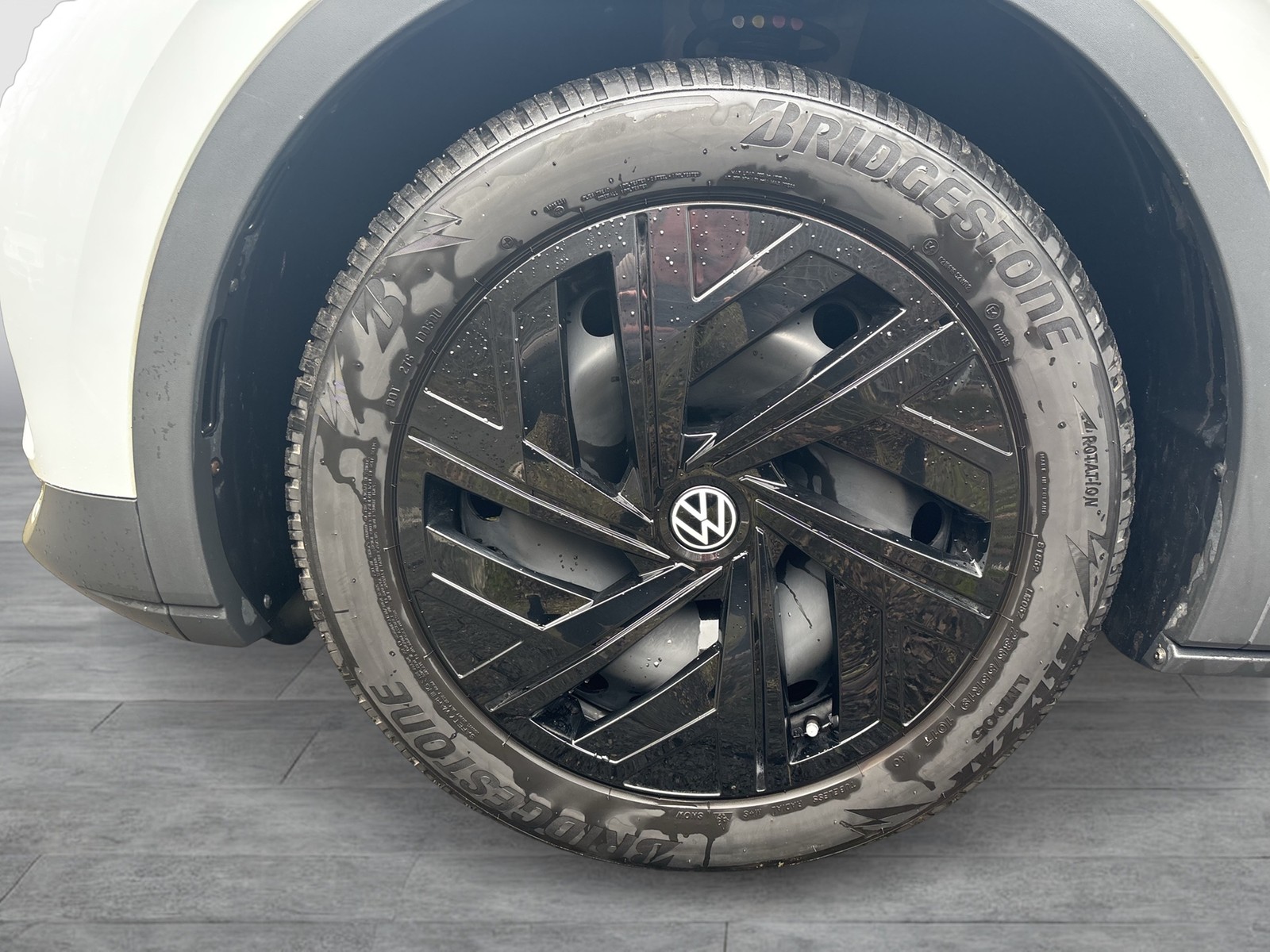 Volkswagen ID.4 Pure Performance WÄRMEPUMPE ACC NAVI