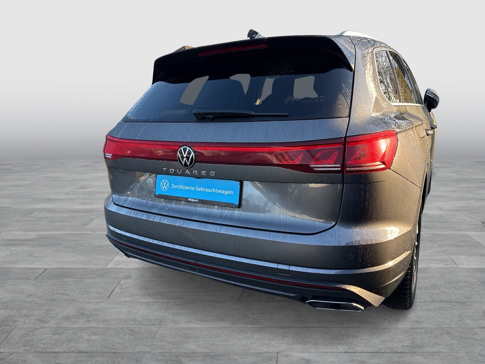 Volkswagen Touareg V6 ELEGANCE NEUESMODELL AHK CAM ACC LM19