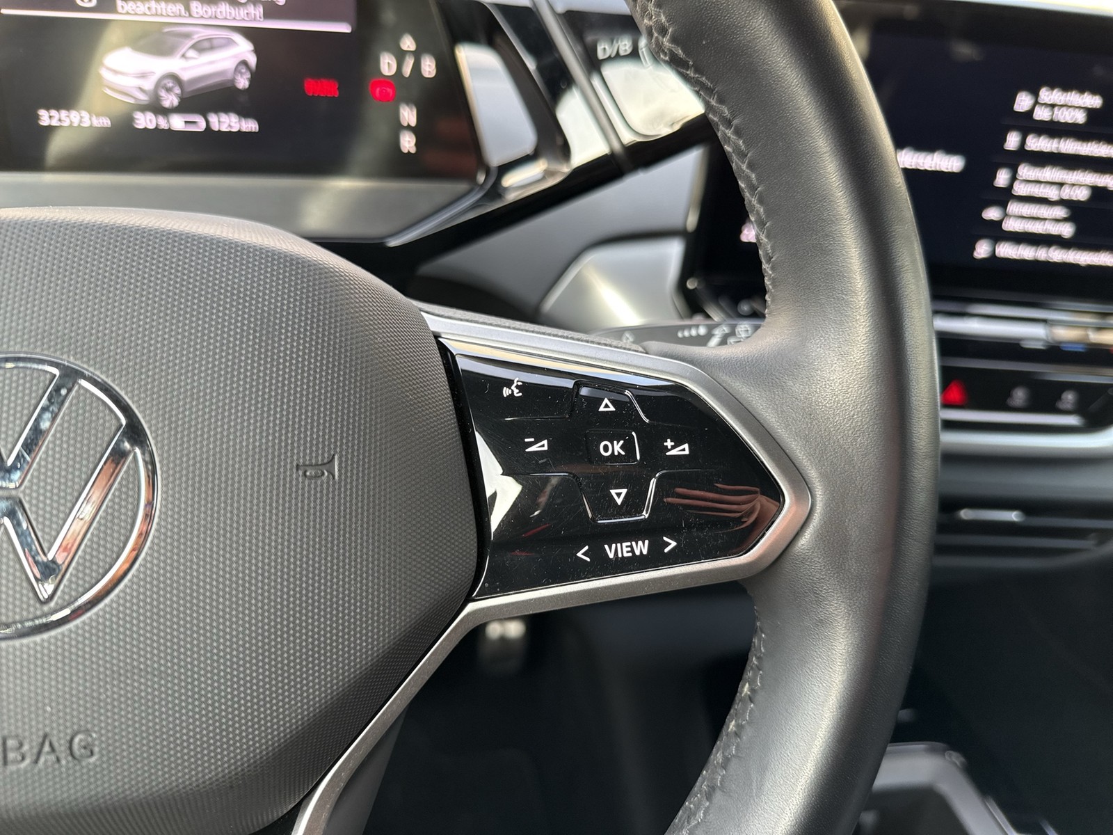 Volkswagen ID.4 Pro Performance 360°CAM ACC E-KLAPPE NAVI