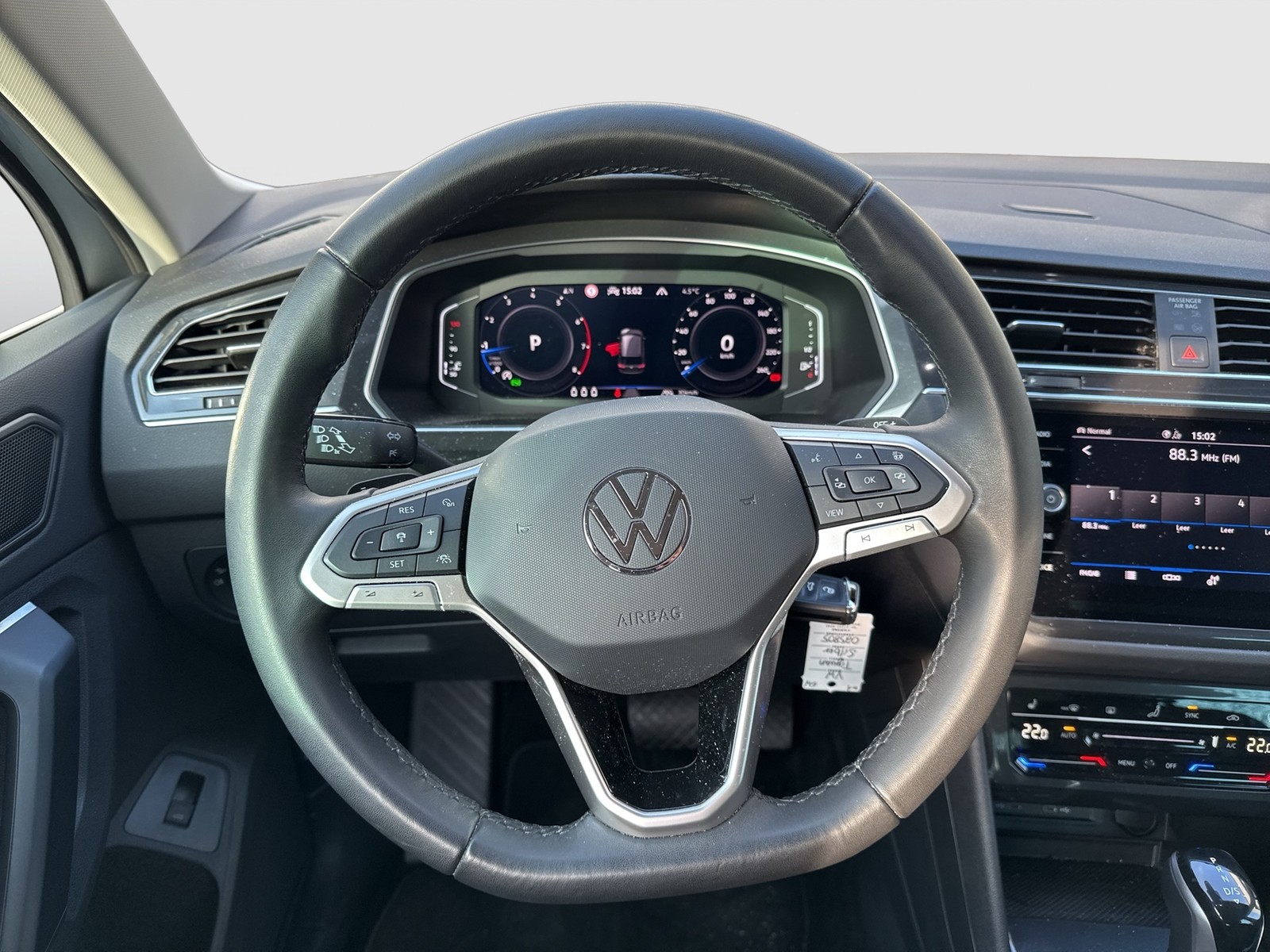 Volkswagen Tiguan 2.0 ELEGANCE 4X4 LEDER KAMERA eKLAPPE