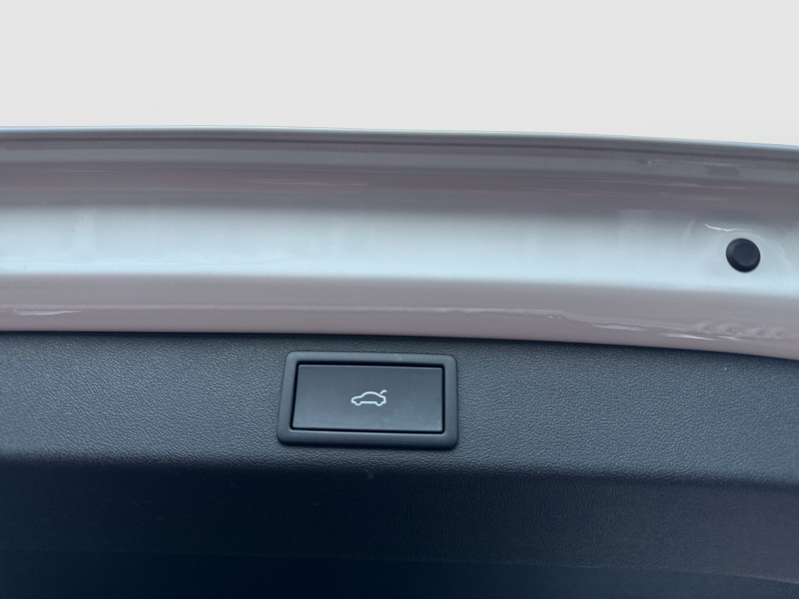 Skoda Elroq 85 LOFT WÄRMEPUMPE AHK CAM ACC LM20 MATRIX