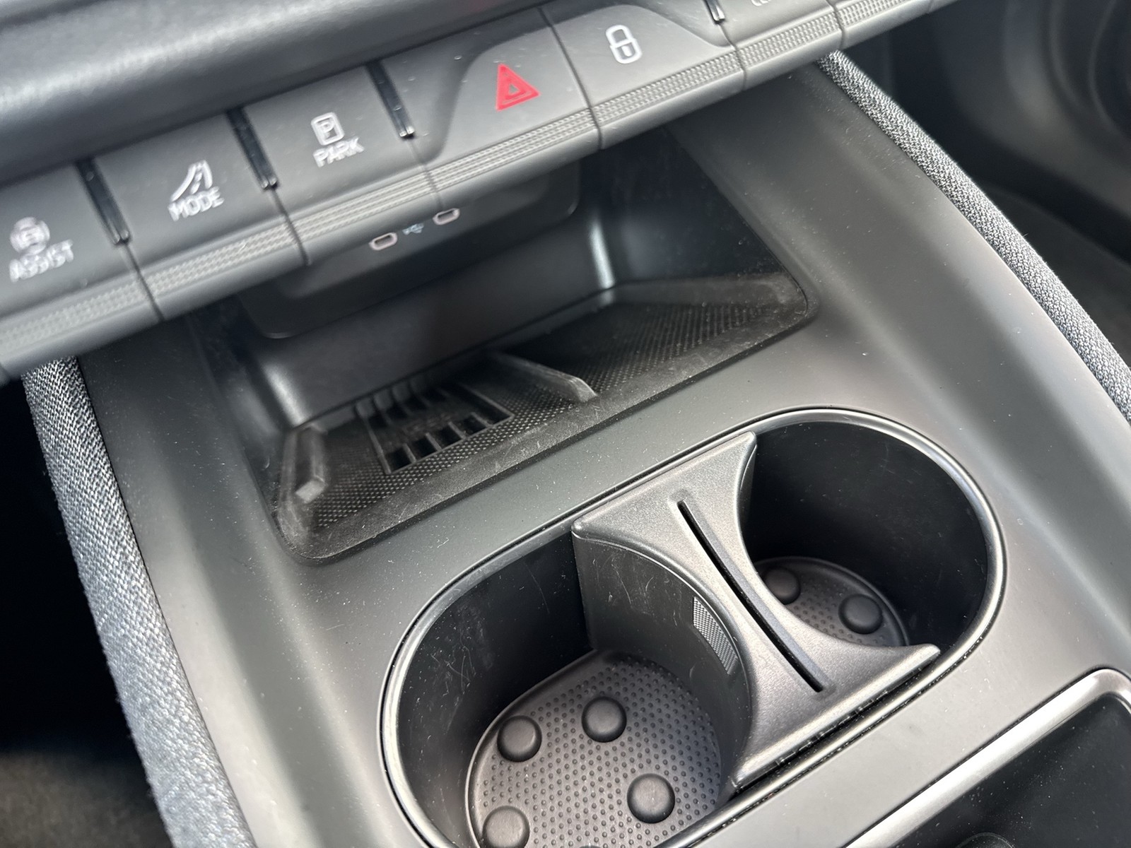 Skoda Elroq 85 LOFT WÄRMEPUMPE AHK CAM ACC LM20 MATRIX