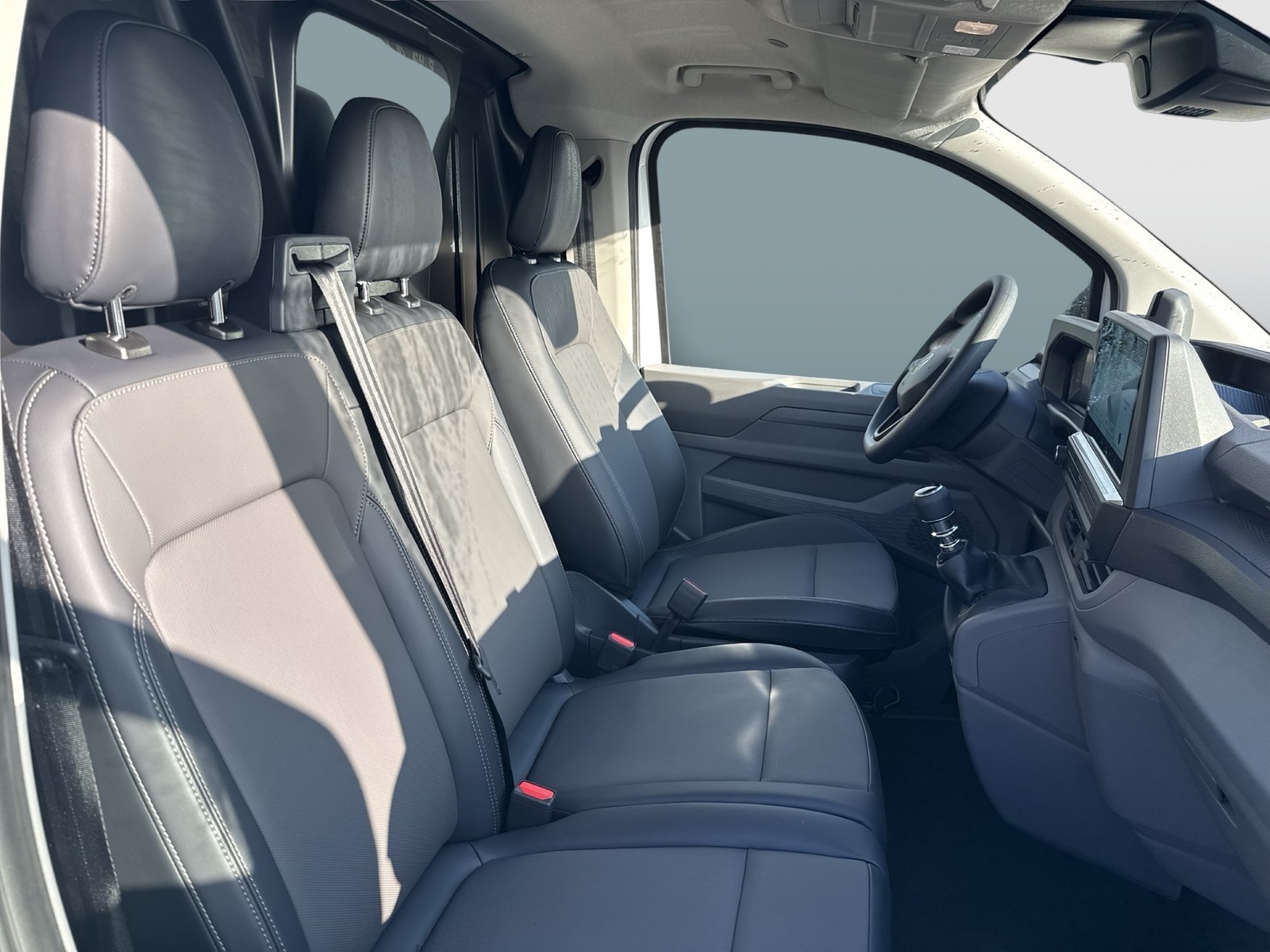 Volkswagen T7 Transporter 2.0 KASTEN KR AHK LED KLIMA
