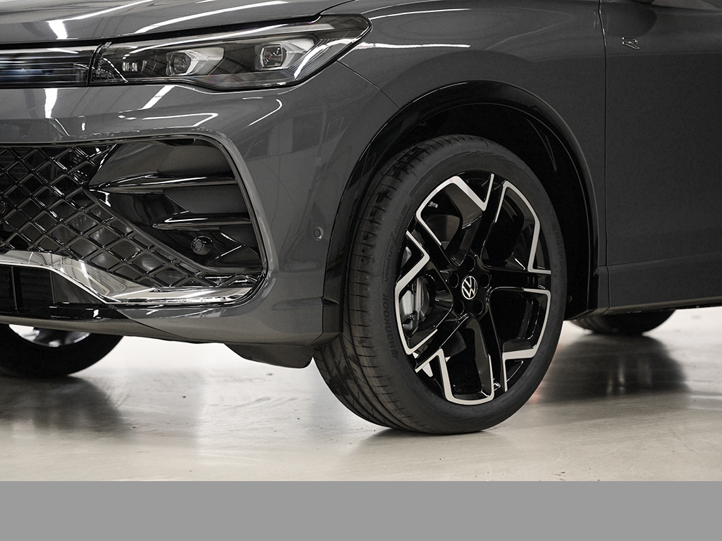 Volkswagen Tiguan 2.0 R-LINE DSG