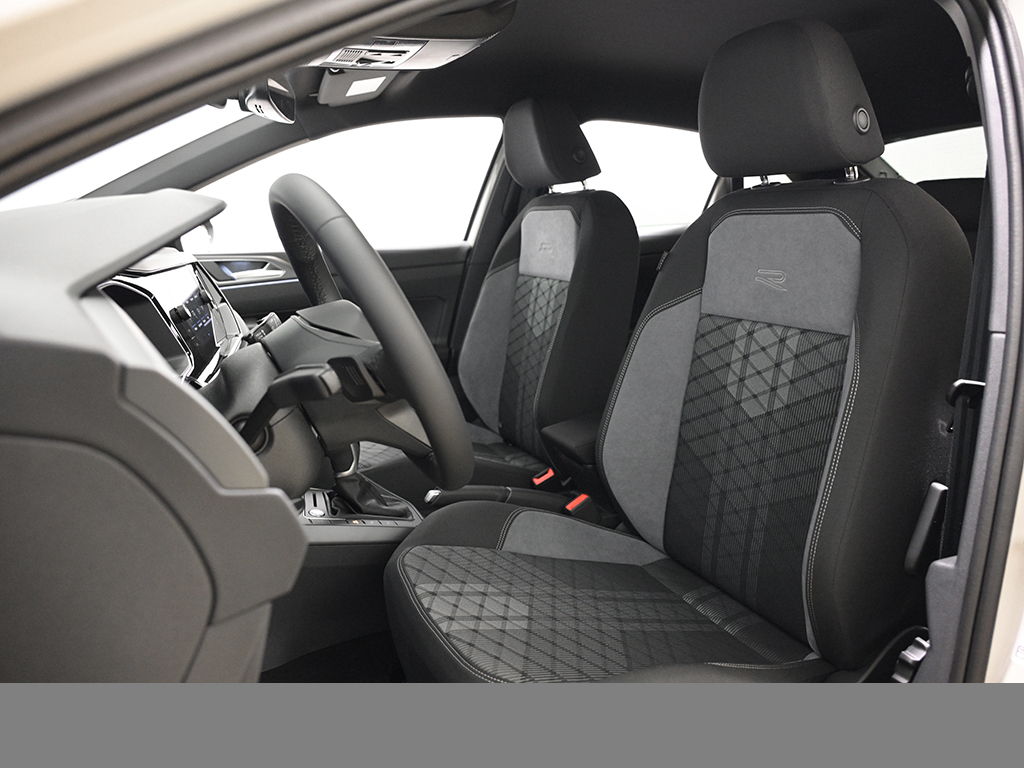 Volkswagen Taigo 1.0 R-LINE DSG