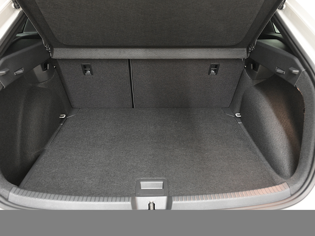 Volkswagen Taigo 1.0 R-LINE DSG