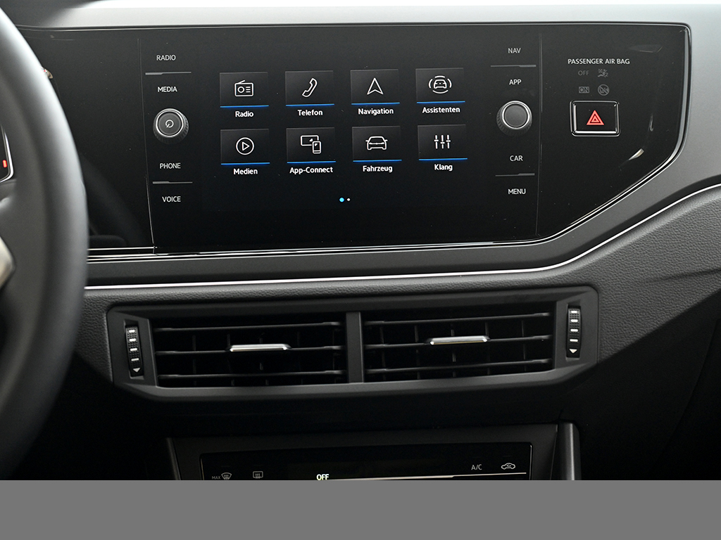 Volkswagen Polo 1.0 R-LINE DSG NAVI CAM KEYLESS MATRIXLED