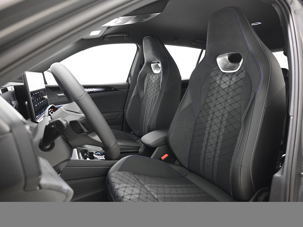 Volkswagen Tiguan 2.0 R-LINE DSG AHK MATRIXLED 360CAM LM20