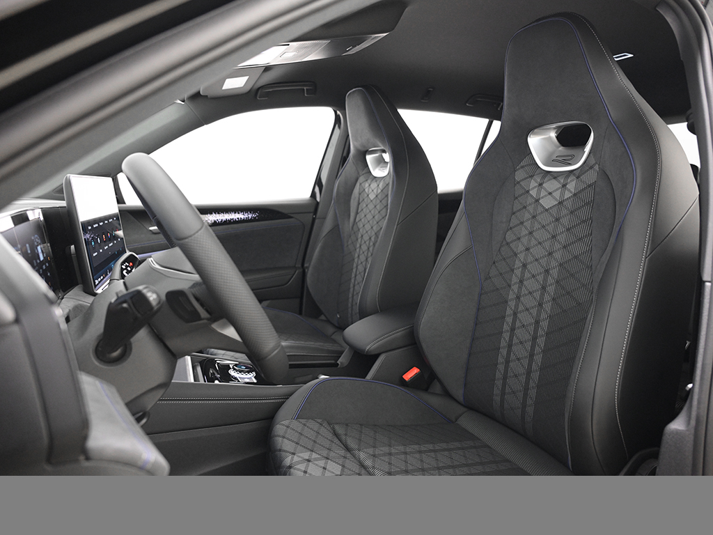 Volkswagen Tiguan 2.0 R-LINE DSG