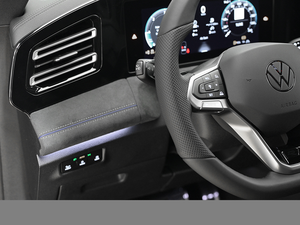 Volkswagen Tiguan 2.0 R-LINE DSG