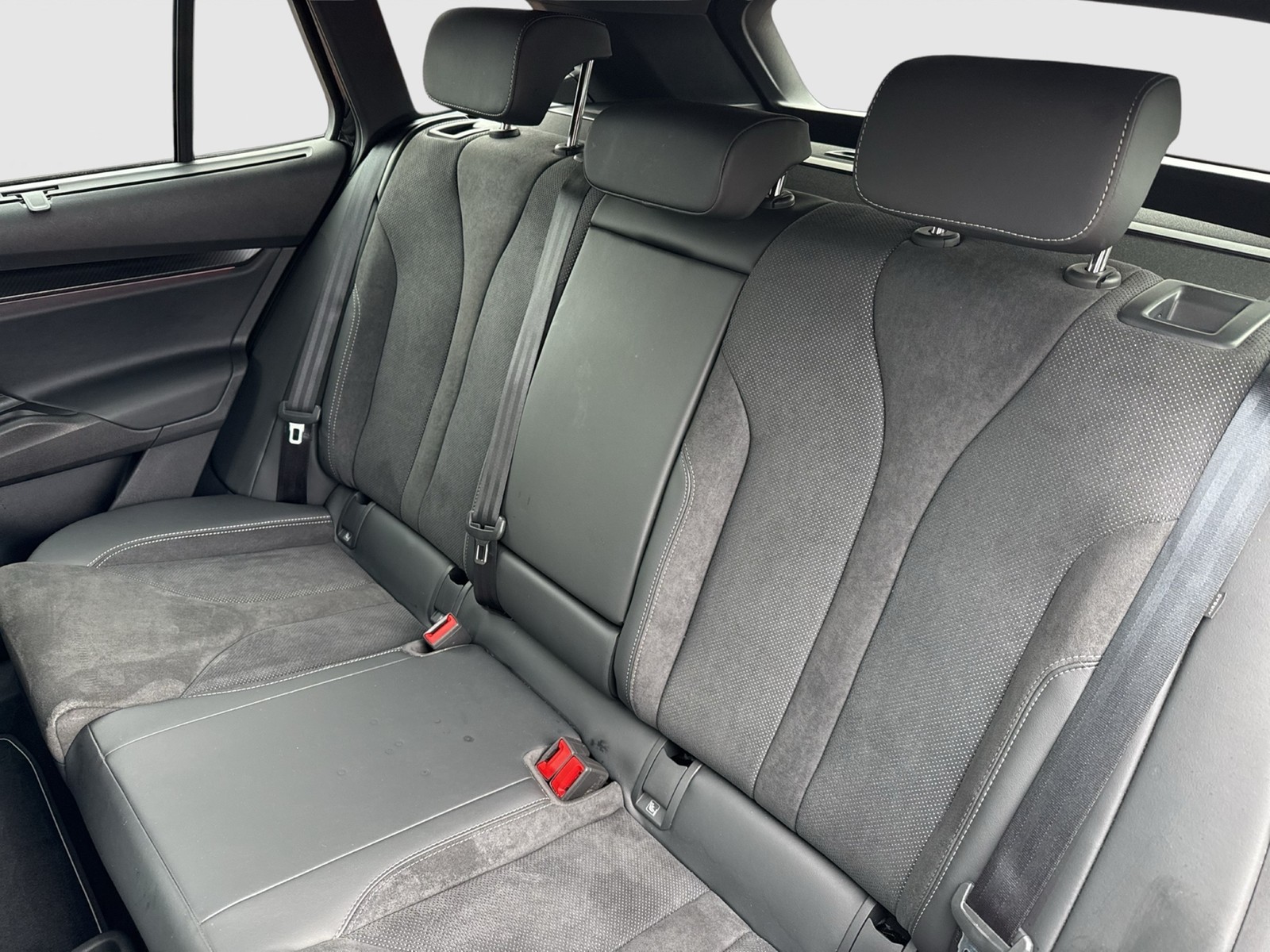 Skoda Enyaq 85 SPORTLINE WÄRMEPUMPE CANTON AHK 360°CAM