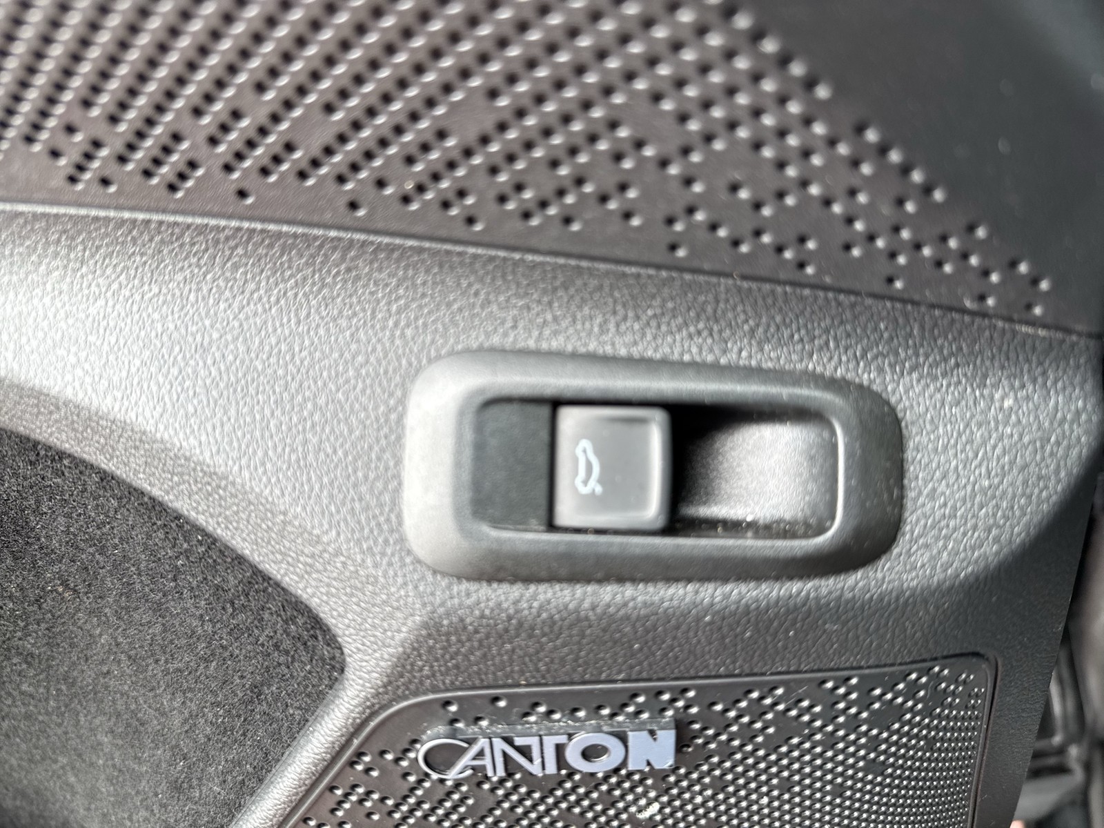 Skoda Enyaq 85 SPORTLINE WÄRMEPUMPE CANTON AHK 360°CAM