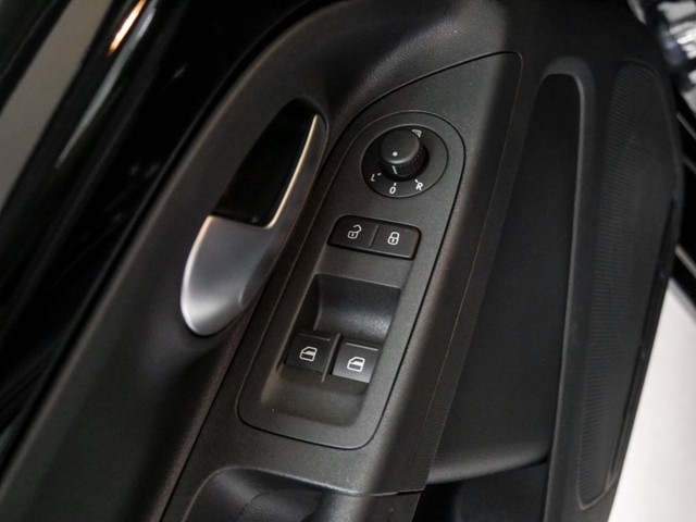 Volkswagen up! 1.0 ACTIVE 4TÜREN CAM ALU SITZHEIZ EINPARKH.