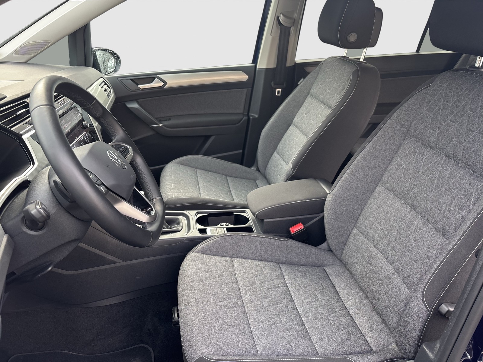 Volkswagen Touran 2.0 MOVE 7SITZE AHK ACC NAVI ALU SITZHEIZ