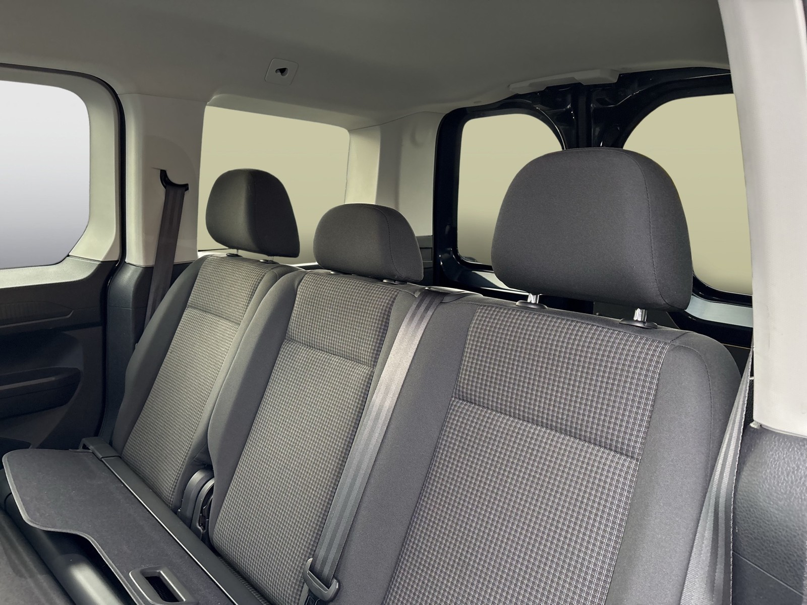 Volkswagen Caddy 2.0 Kombi AHK SITZHEIZUNG DAB+ TEMPOMAT