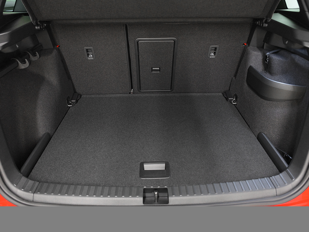 Skoda Karoq 2.0 SPORTLINE DSG 4x4 AHK MATRIXLED LM19