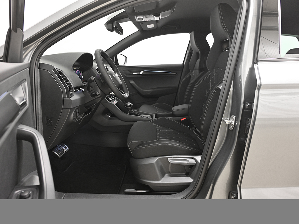 Skoda Karoq 2.0 SPORTLINE DSG AHK MATRIXLED KEYLESS