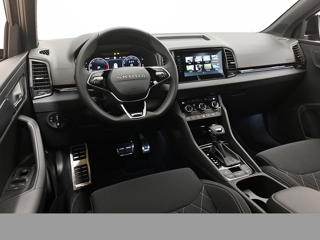 Skoda Karoq 2.0 SPORTLINE DSG AHK MATRIXLED KEYLESS
