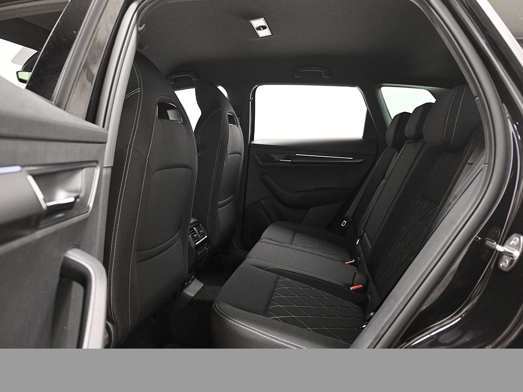 Skoda Karoq 1.5 SPORTLINE DSG AHK MATRIXLED LM19
