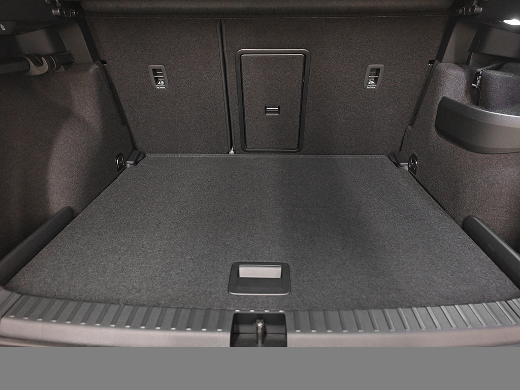 Skoda Karoq 1.5 SPORTLINE DSG AHK MATRIXLED LM19