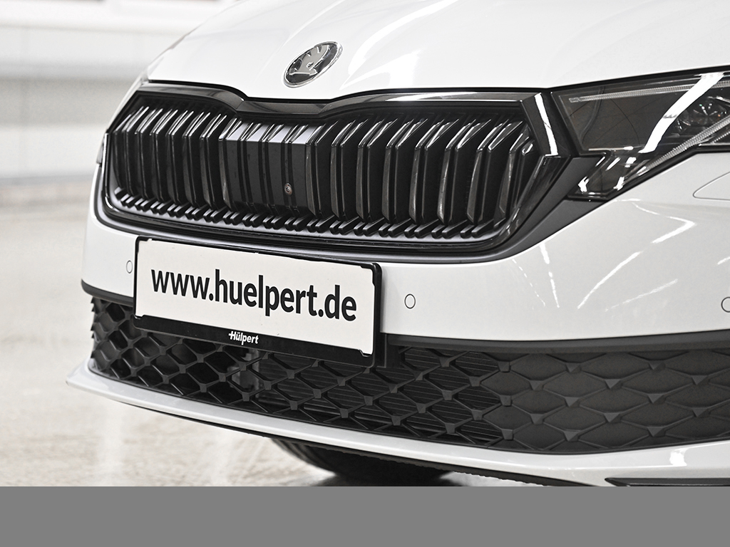 Skoda Octavia Combi 1.5TSI DSG mHEV Sportline AHK HuD ACC NAV PLA 360GRAD