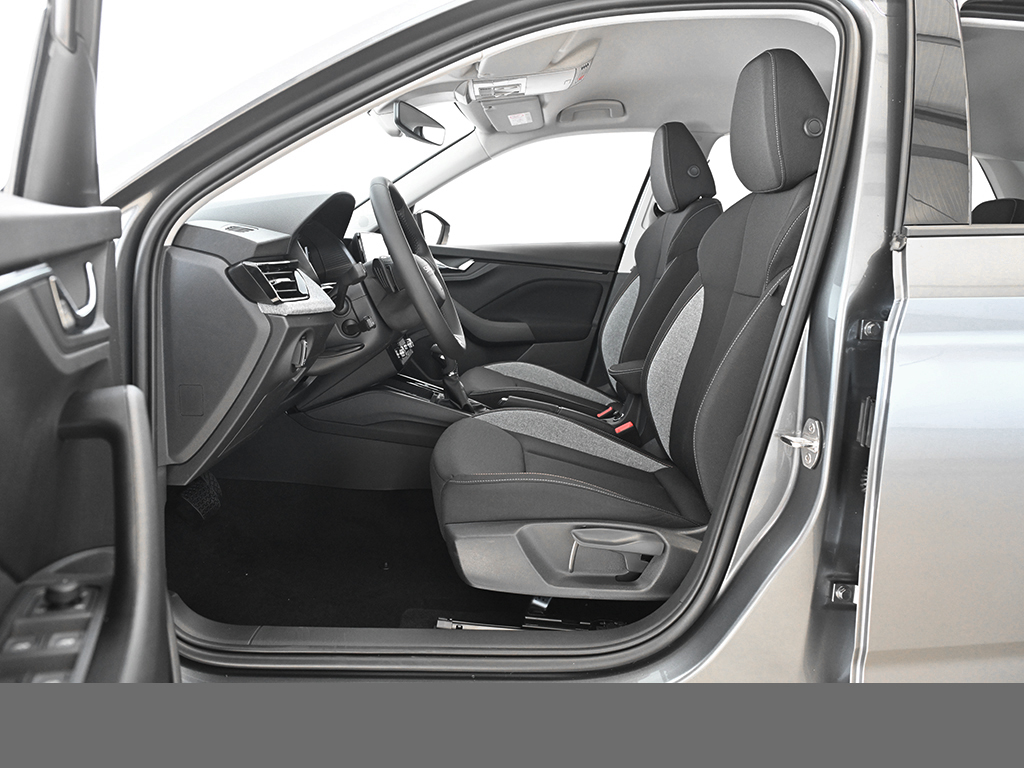 Skoda Kamiq 1.0 TOUR DSG AHK eKLAPPE MATRIXLED LM17