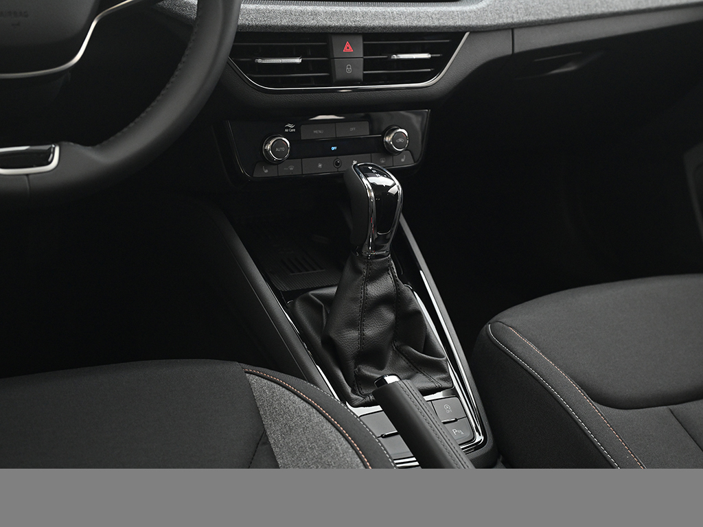 Skoda Kamiq 1.0 TOUR DSG AHK eKLAPPE MATRIXLED LM17