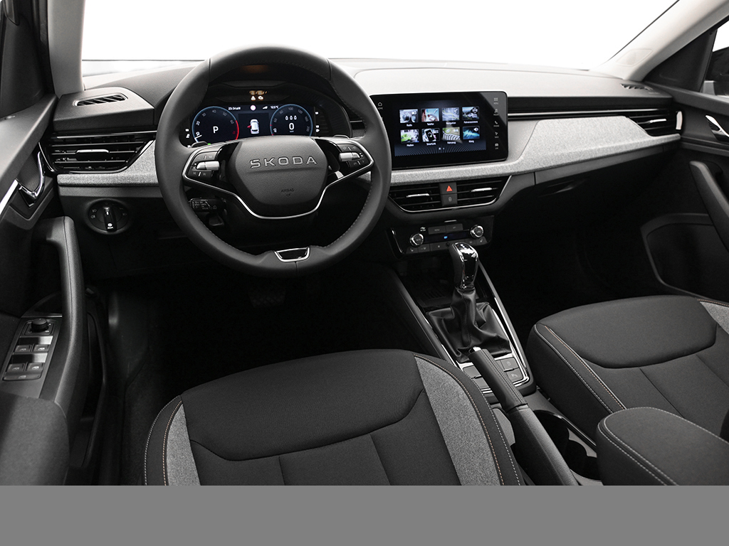 Skoda Kamiq 1.5 TOUR DSG AHK eKLAPPE NAVI CAM KEYLESS