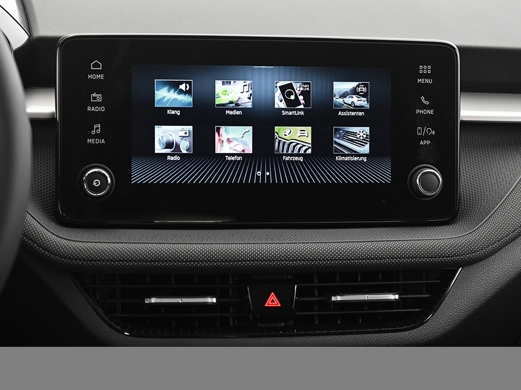 Skoda Fabia 1.5 TOUR DSG AHK LENKRAD-&SITZHZG CAM LED