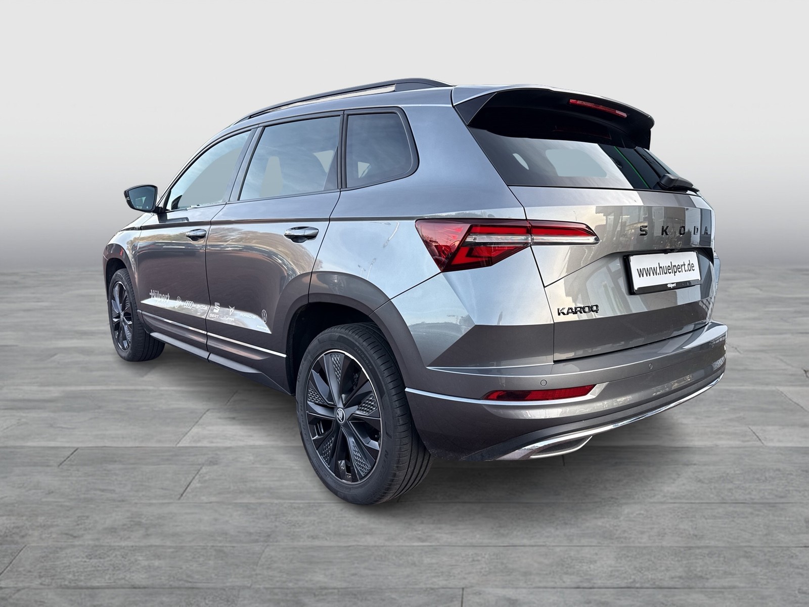 Skoda Karoq 1.5TSI DSG Sportline AHK ACC NAV RFK SHZ