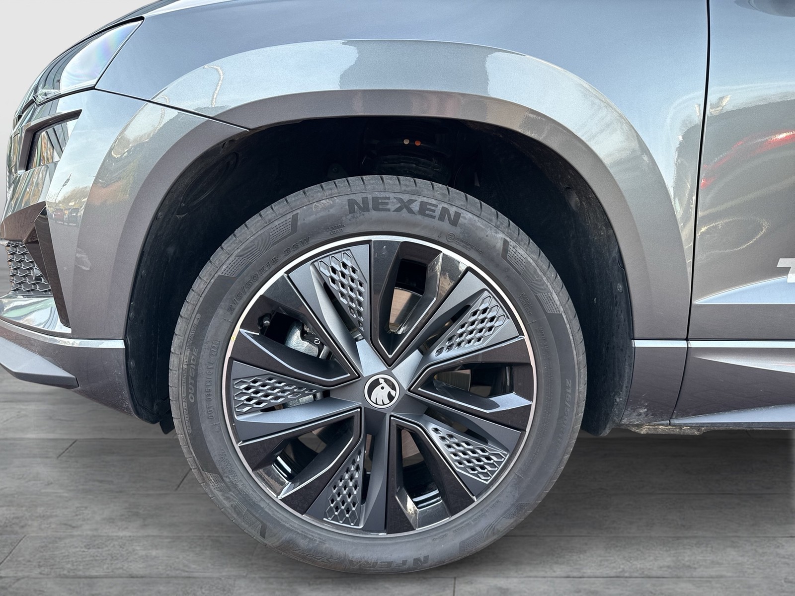 Skoda Karoq 1.5TSI DSG Sportline AHK ACC NAV RFK SHZ