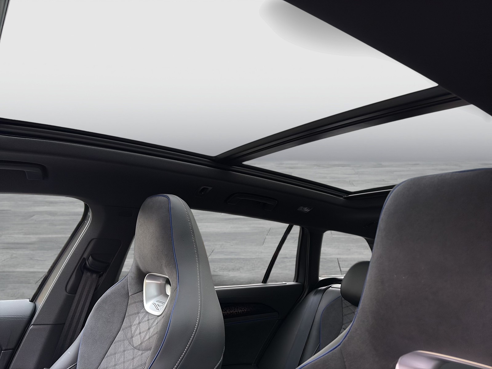 Volkswagen Passat Variant 2.0 R-LINE 4X4 NEUES MODELL PANO